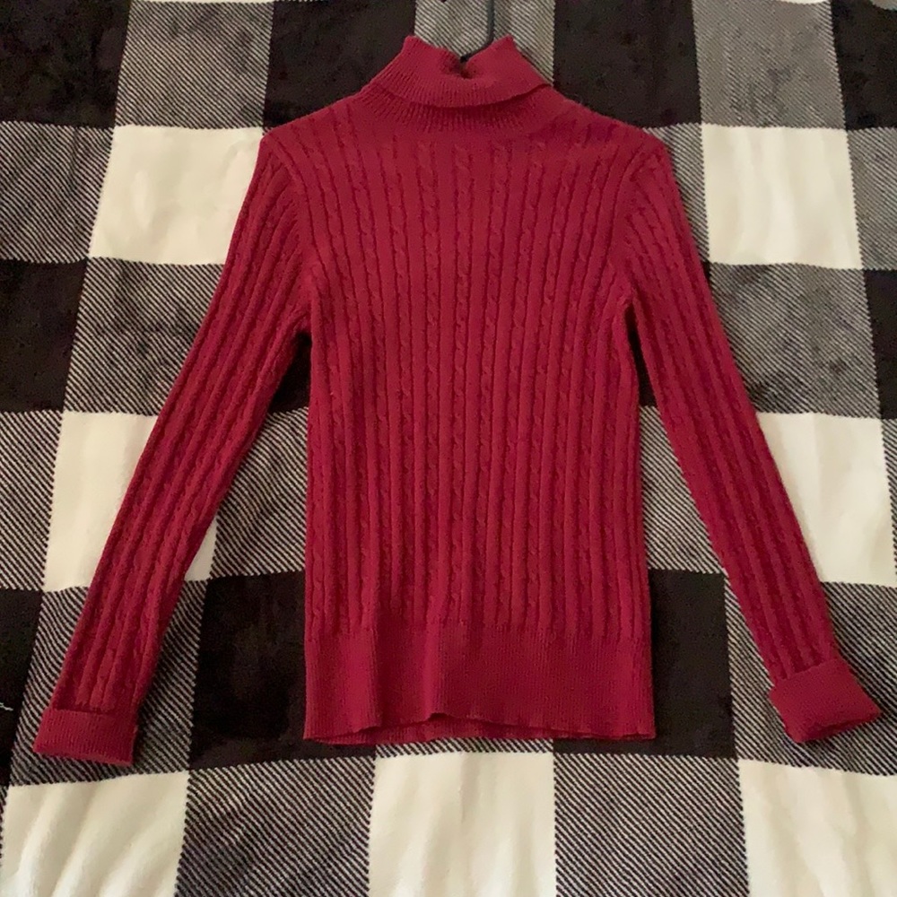 Women’s turtle neck
